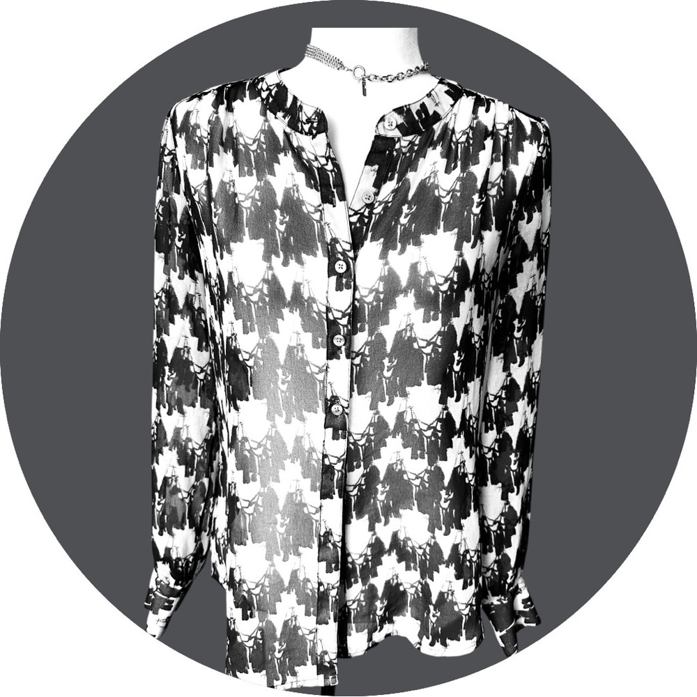 Banana Republic Women’s Sheer Blouse | Size 4 (up to 8) | Black and White Print